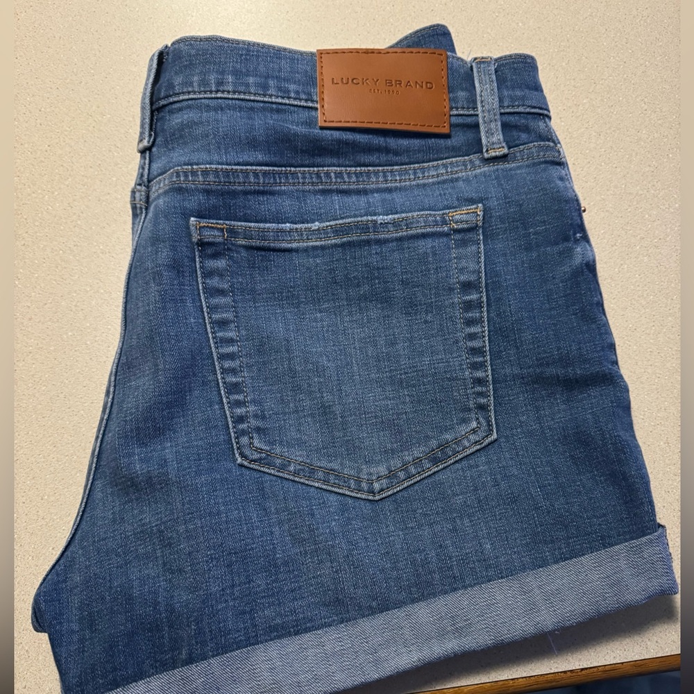 Lucky brand Shorts